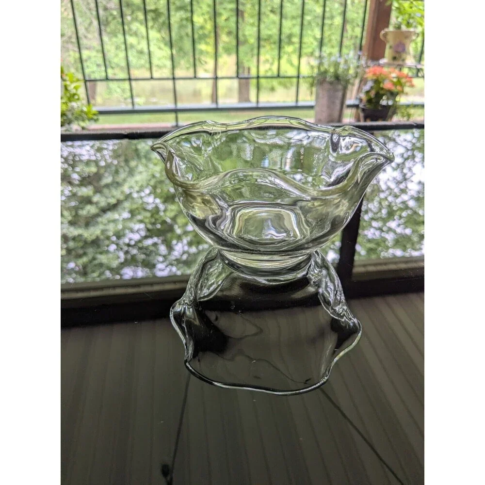 Vintage Clear Glass Dip/Dessert Bowl Yellow Tint Scalloped Edges MCM 5.25 inch